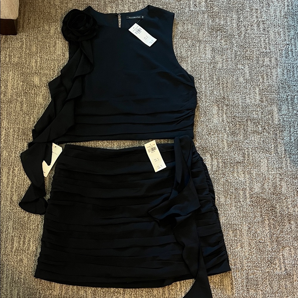 Abercrombie & Fitch Black Mini Skort set